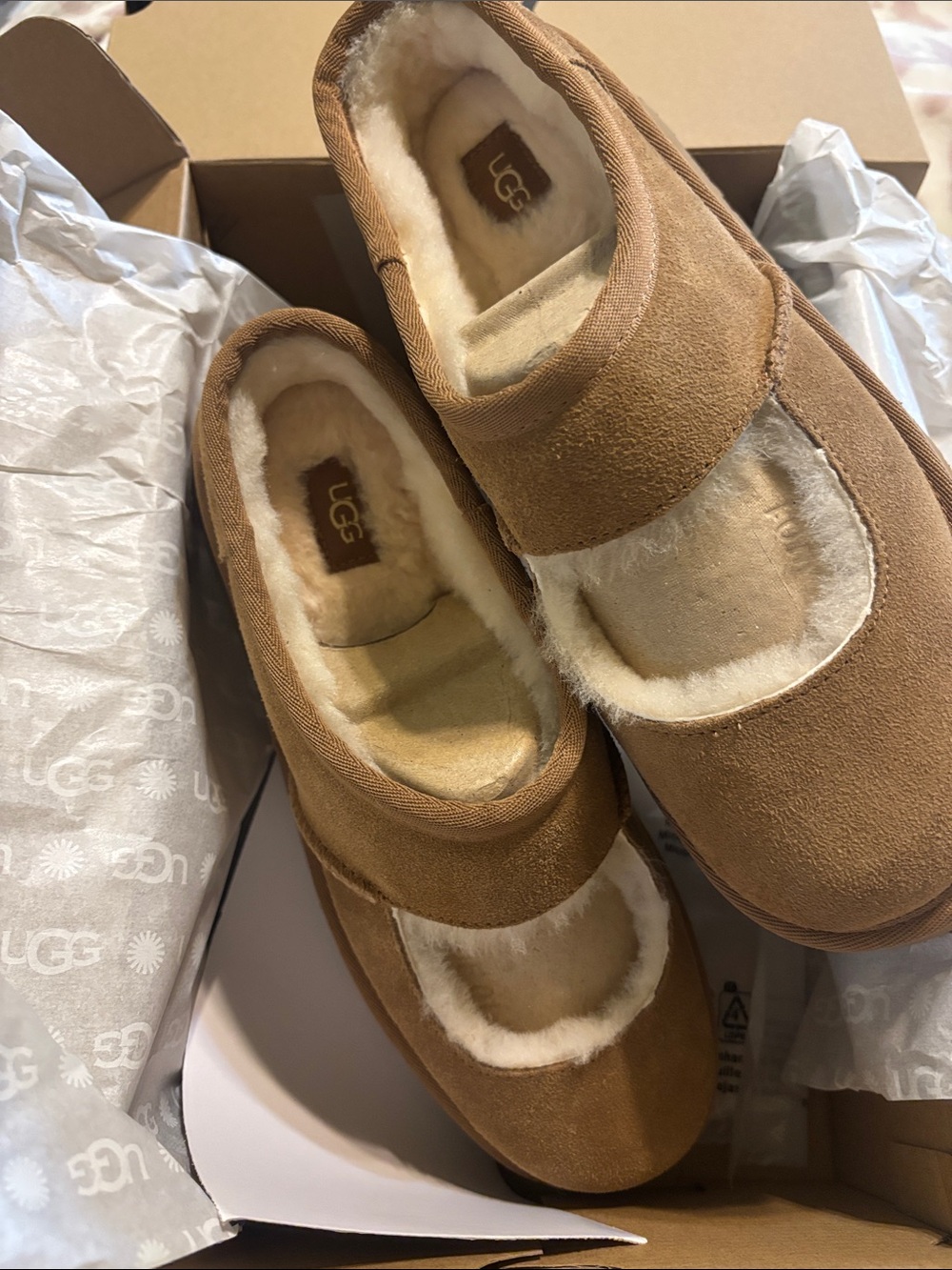 UGG W BEA MARY JANE SZ9
